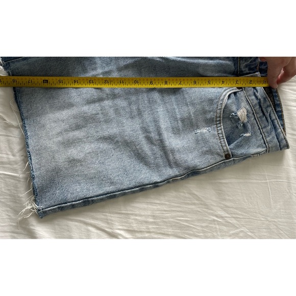 Tailor Made | Mid-Thigh High-Rise Denim Short - Size 31 - Picture 7 of 7